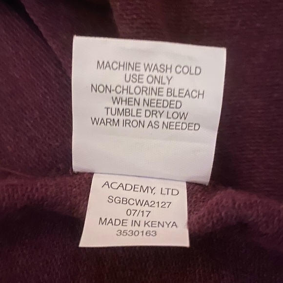 Women’s Maroon Casual Zip Vest - Picture 5 of 5